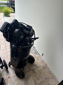 Husky Air Compressor C301H with Wheels