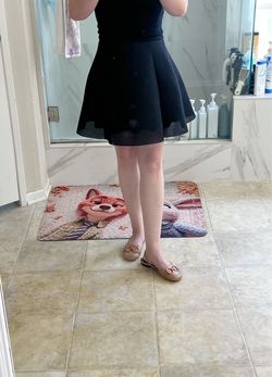 Express Size M Black Fit-and-Flare Skirt