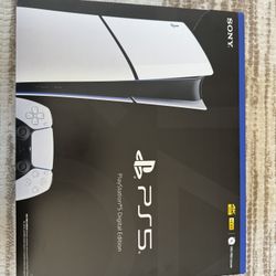 PS5 Slim Digital 
