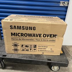 Samsung 1.6 cu. ft. Over-the-Range Microwave in Stainless Steel with Auto Cook