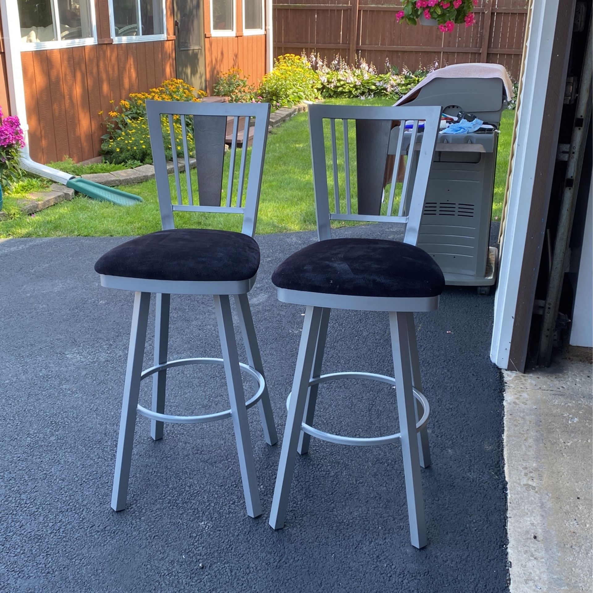 Bar Stools Swivel Set Of Two