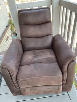 Recliner rocker and swivel