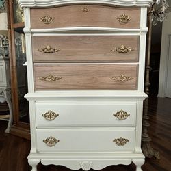 SALE: Refurbished chest of drawers 