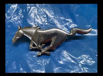 Vintage 1973 Ford Mustang D3ZB 8216 AA Chrome Emblem Original