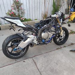 2017 BMW S1000rr Motorcycle Bike For Parts 