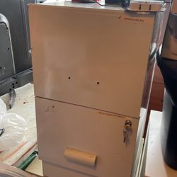 2 Filing Cabinet 