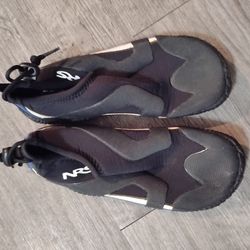 NRS WATER SHOE