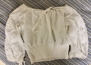 White Top Offshoulder