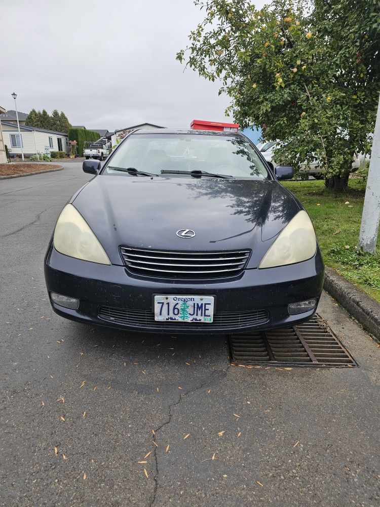 2004 Lexus ES 330