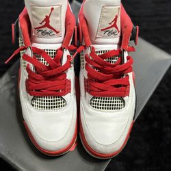 Jordan 4 Fire Red 
