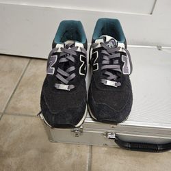 Mens NB Sneakers