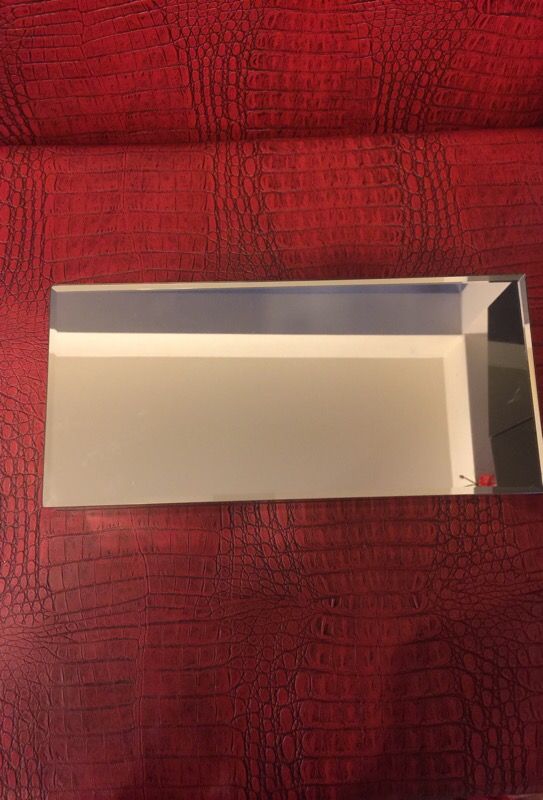 MIRRORED OBLONG JEWELRY BOX - New/Unused