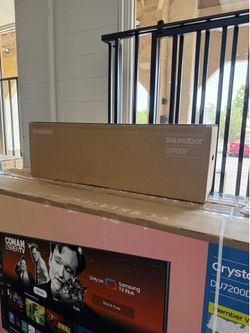 Samsung HW-Q900F Soundbar And Subwoofer Brand New, 1 Year Manufacturers Warranty