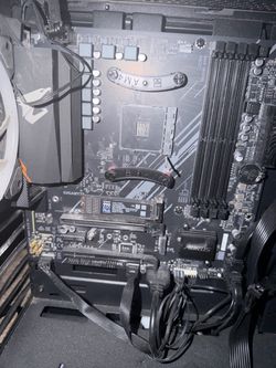 Gigabyte B550M AORUS Elite Motherboard (AM4)