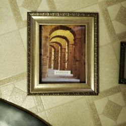 8 By 10 Gold Picture Frame