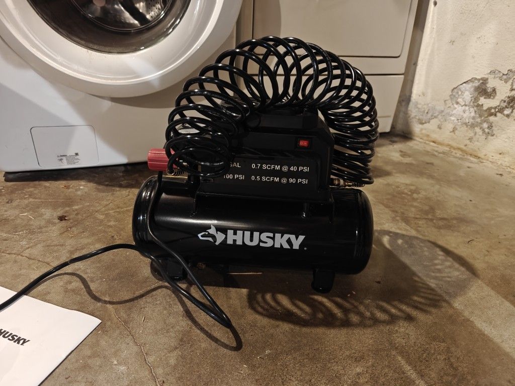 Husky 2-gallon Air Compressor