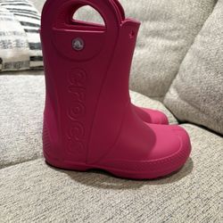 Girls Hot Pink Croc Boots Size 13c 