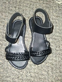 Sandels