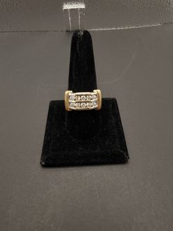 2-Tone Diamond Gold ring