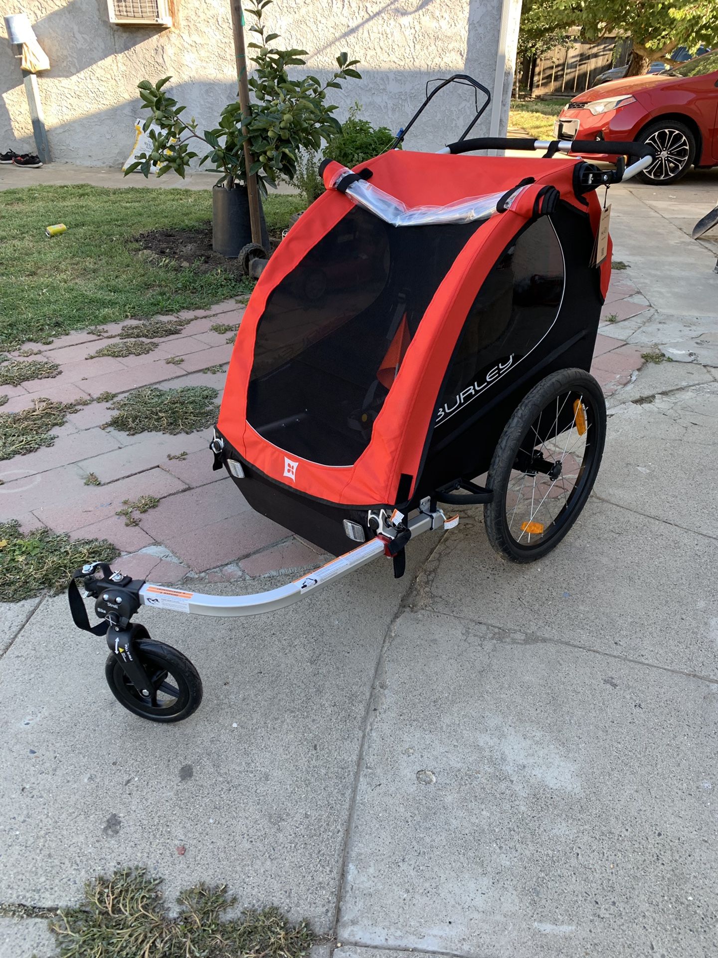 Burley HoneyBee Bike Trailer