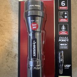Husky 1800 Lumens Dual Power LED Rechargeable Focusing Flashlight