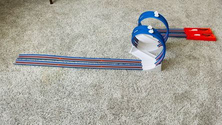 Hot wheels  double loop track