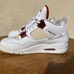 Jordan 4 Red Metallic