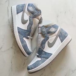 Ds Jordan 1 High Hyper Royal- Size 13