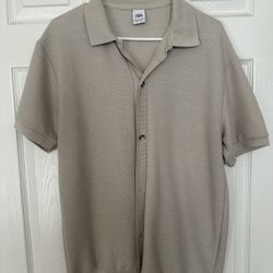 ZARA Men’s T-Shirt/ Size Medium 