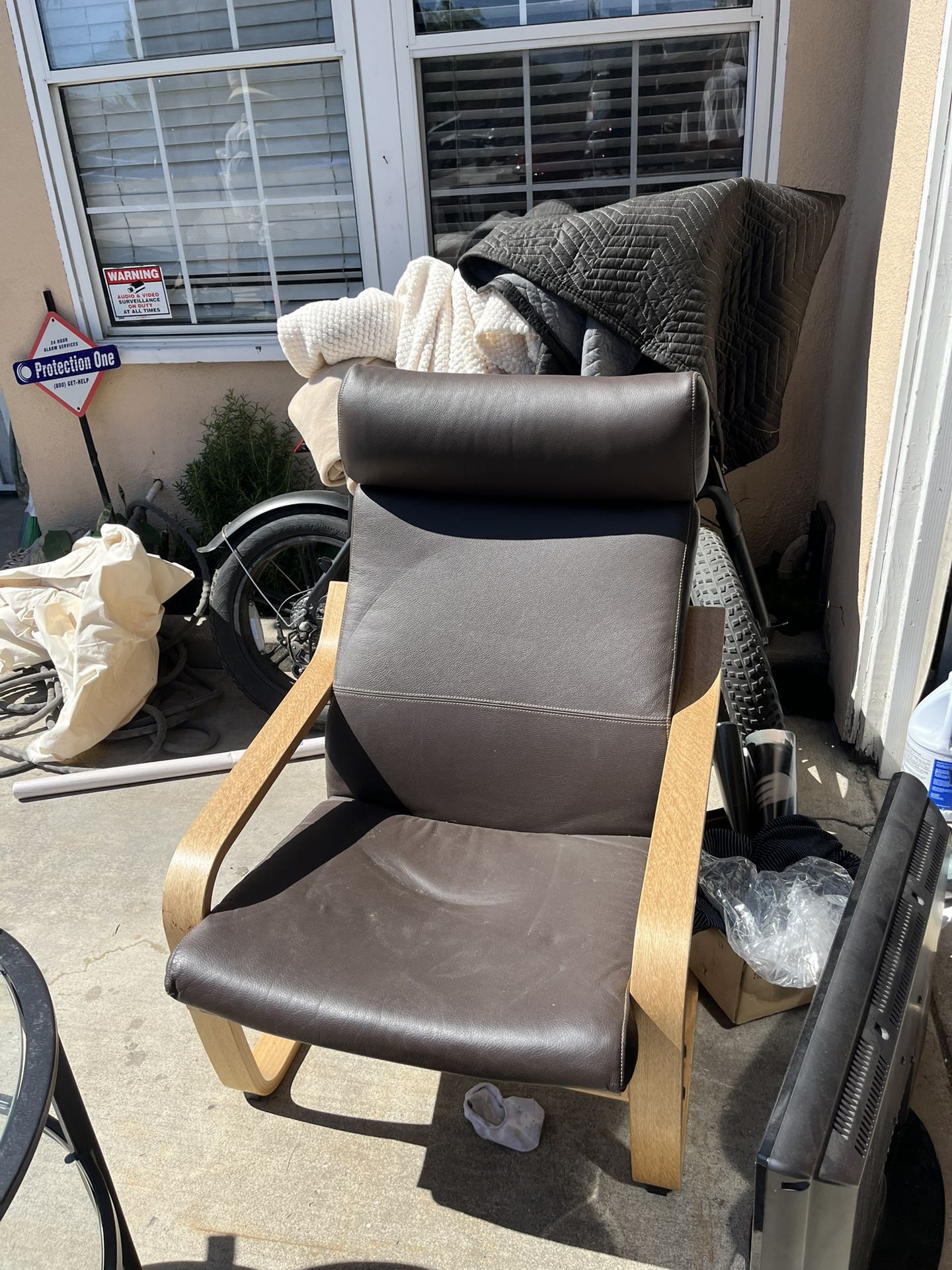 leather chair
