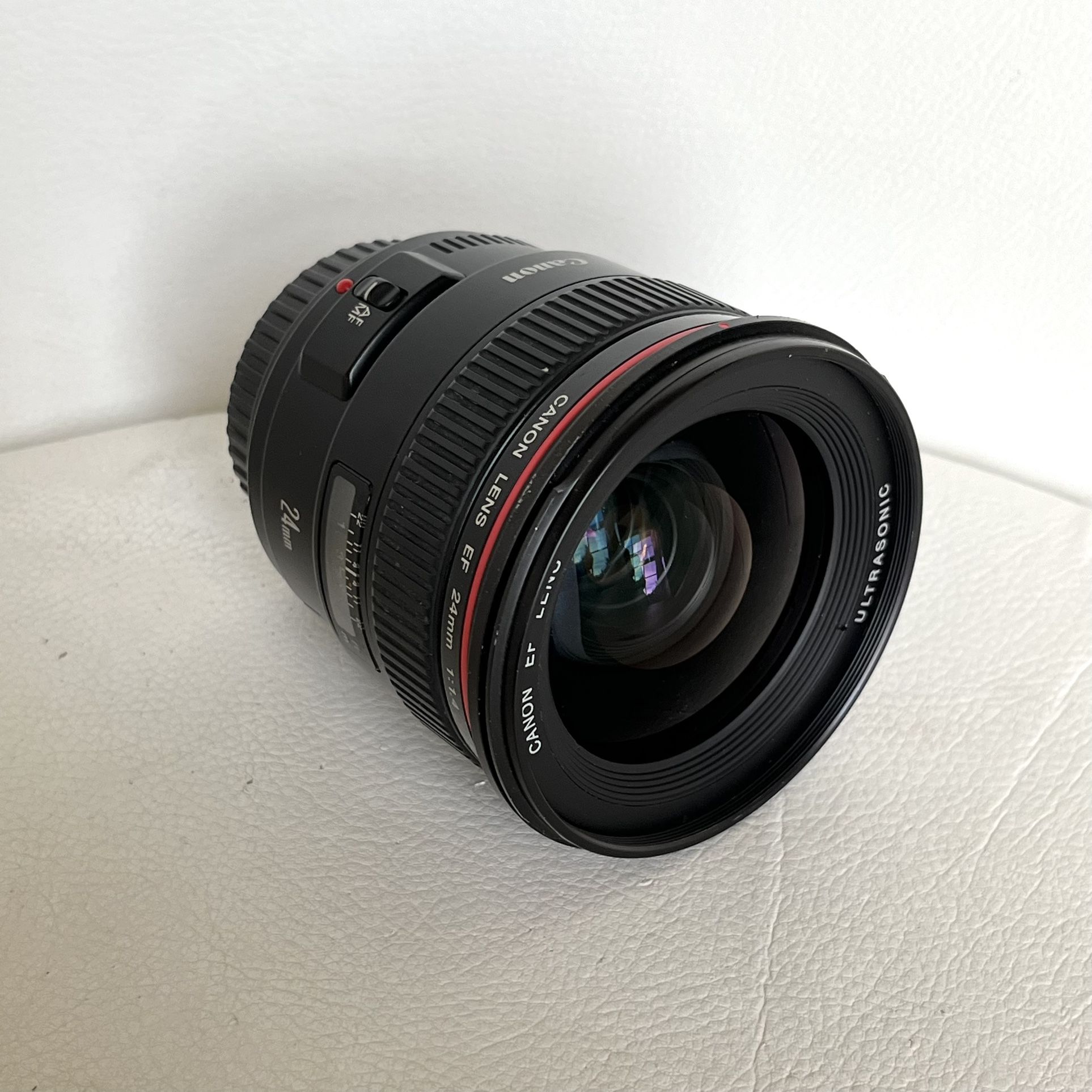 🖤 Canon 24mm 1.4 L Lens ❣️
