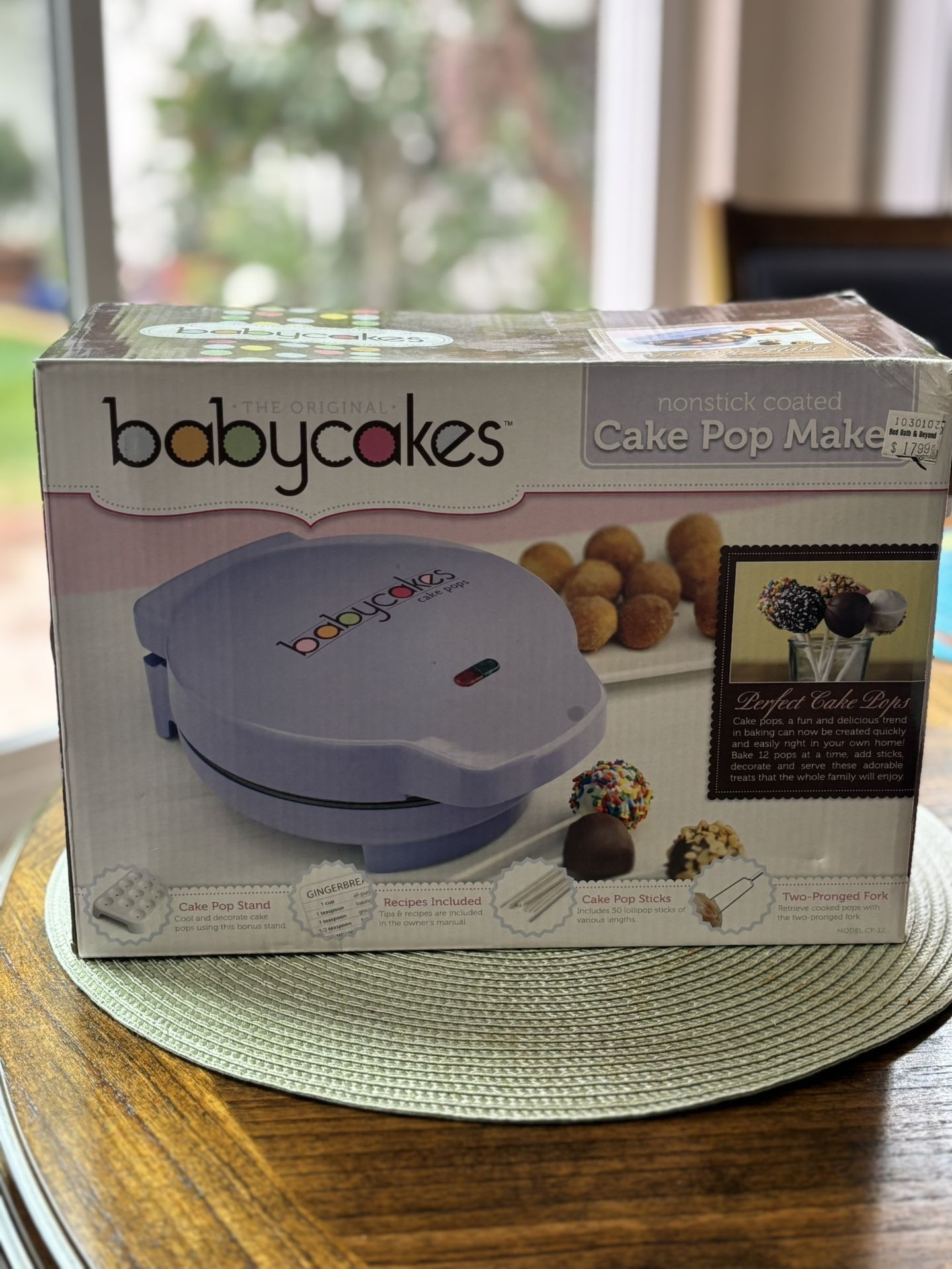 Baby cakes Pop Maker Used