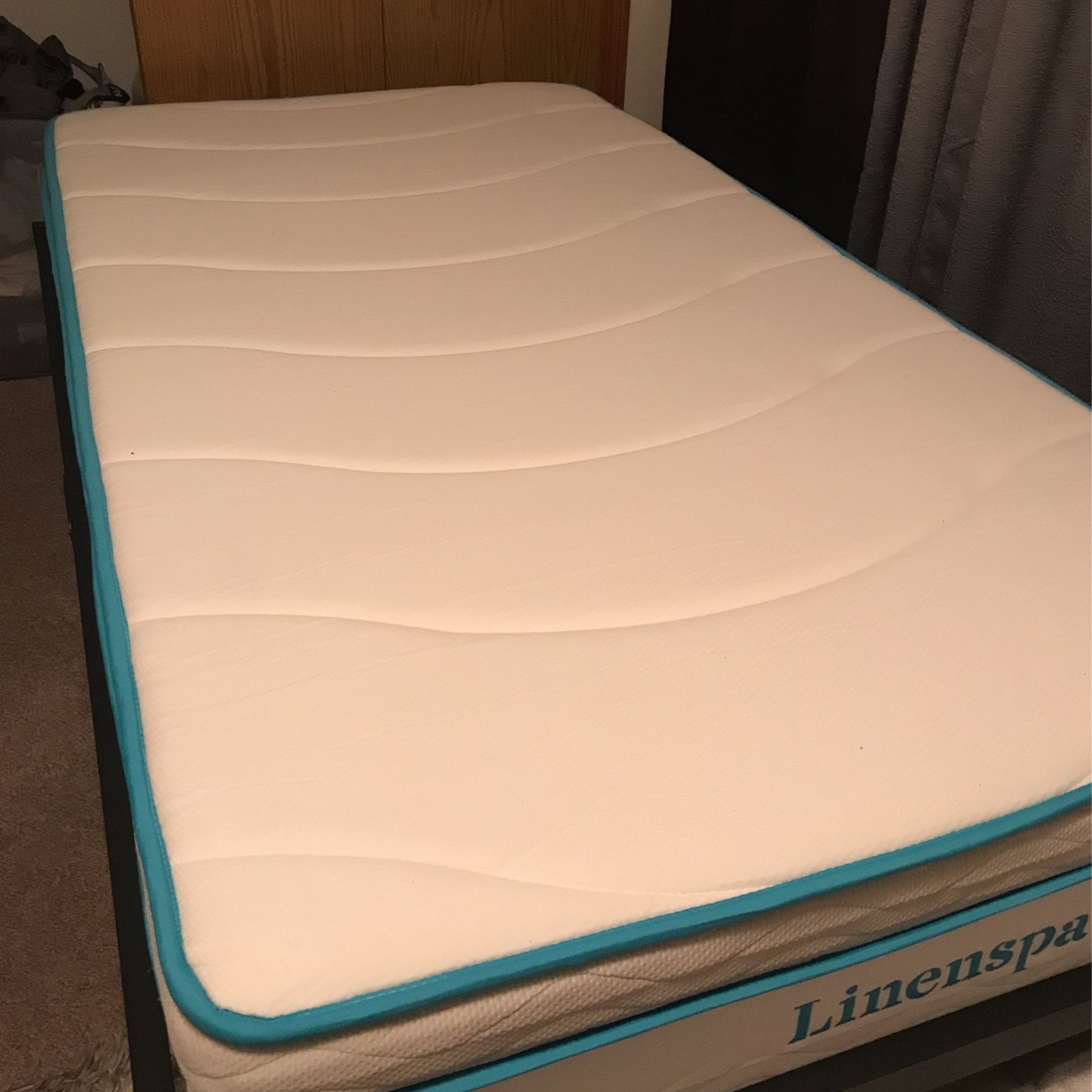 Linen spa 10in Hybrid Bed W/frame