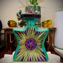 Bleecker Street by bond No 9 Decant Available Sizes 2ml, 5ml, 10ml, 30ml Glass Atomizer