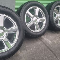 Wheel 20 6 Lugs Like New Crome