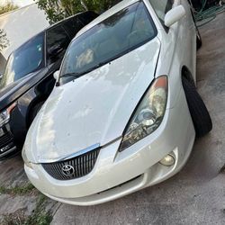 2004 Toyota Camry Coupe 5 Speed  Cold AC