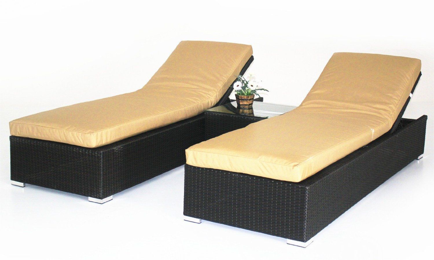 Outdoor patio furniture poolside lounges 499$