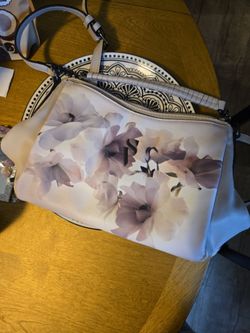 Vera Wang small purse