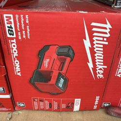 Milwaukee Air Pump M18 