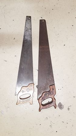 2 hand saws