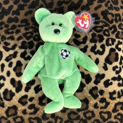 Original TY Beanie Baby *Kicks* - DOB 08/16/1998 Plush Teddy Bear Soccer (Silver Lake)