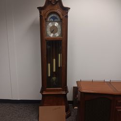 Old Grandfather Clock