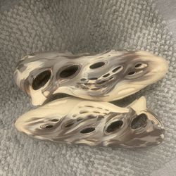 Adidas Yeezy Foam Runner - Size 12 Men 
