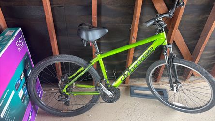 Cannondale Mountain Bike Green