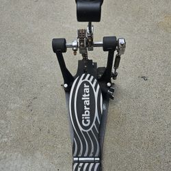 Drum pedal