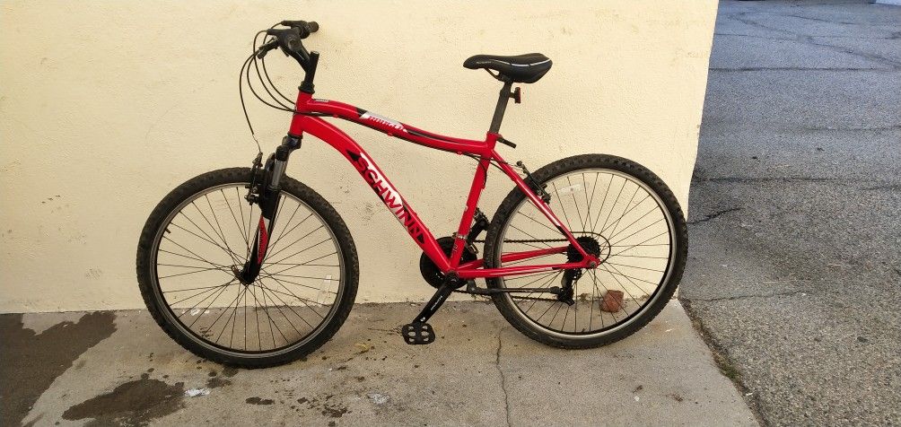 Schwinn mountain bike