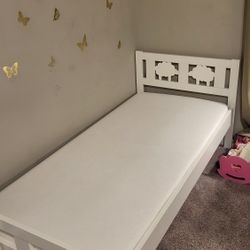Ikea kritter bed hot sale sheets