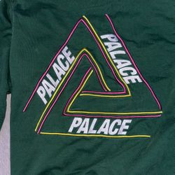 PALACE Basically A Tri-Ferg Crew (Green)