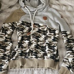 Buckle Wanakome Hoodies