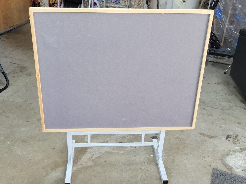 Swivel Puzzel Board With Cover